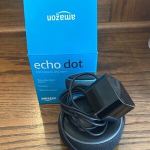 Amazon Echo Dot in Black with Charger